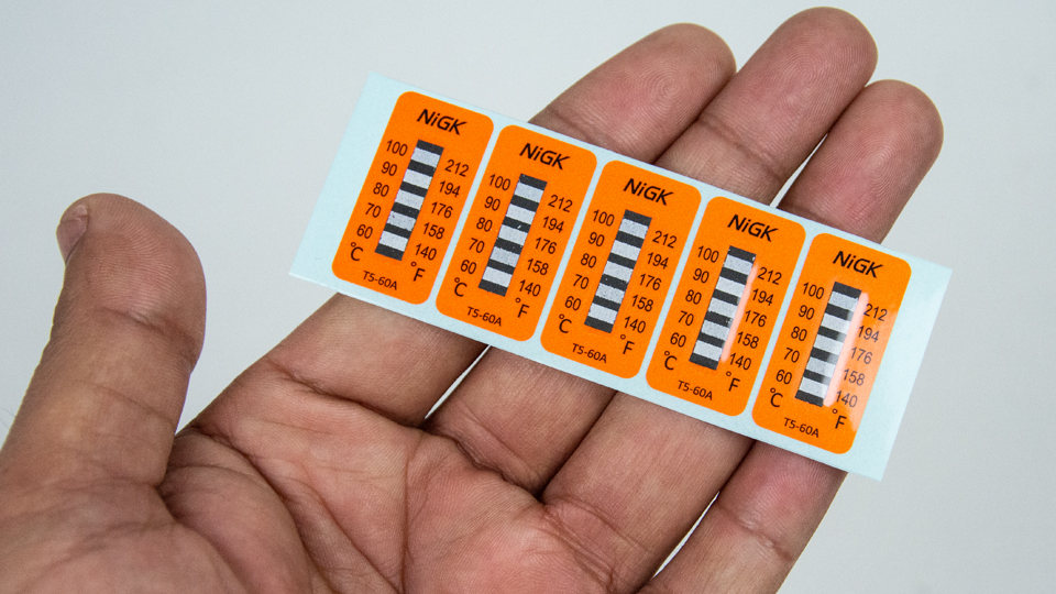 NiGK T5-60A แถบวัดอุณหภูมิ (60 | 70 | 80 | 90 | 100℃) | 40pcs/ 1pack NiGK T5-60A แถบวัดอุณหภูมิ (60 | 70 | 80 | 90 | 100℃) | 40pcs/ 1pack