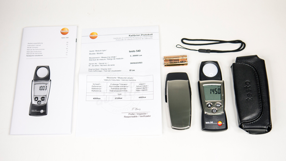 Testo 540 เครื่องวัดค่าความเข้มแสงแบบพกพา (Lux meter Pocket-sized) Testo 540 เครื่องวัดค่าความเข้มแสงแบบพกพา (Lux meter Pocket-sized)
