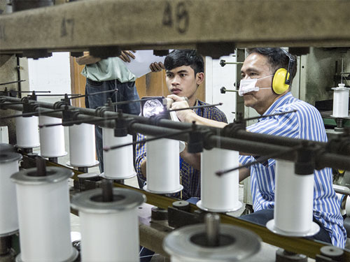 Introducing the Stroboscope for yarn factory Introducing the Stroboscope for yarn factory