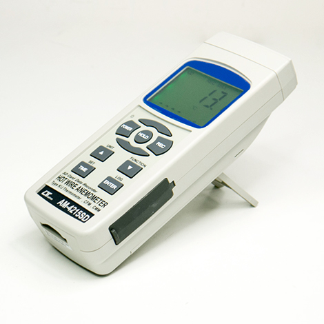 AM-4215SD ตัวเครื่องพร้อมขาตั้งเพื่อความสะดวกในการใช้งาน