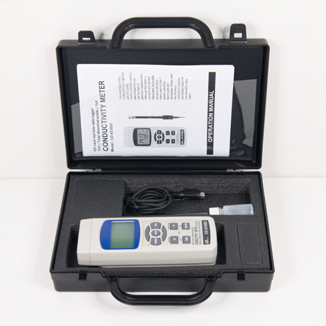 CD-4318SD product with user manual that comes within the set.