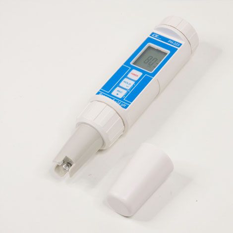Lutron PH-223 pen type pH meter