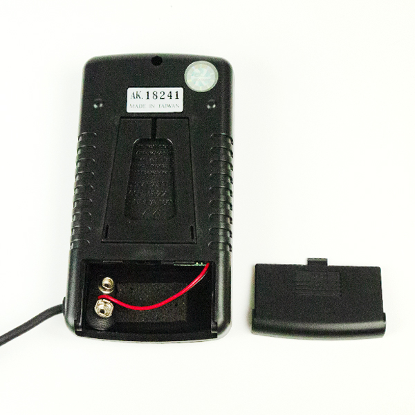LX-114S ช่องเปิดด้านหลังสำหรับใส่แบตเตอรี่ LX-114S ช่องเปิดด้านหลังสำหรับใส่แบตเตอรี่