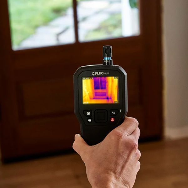 FLIR-MR277 จับถนัดมือ และใช้งานพกพาสะดวก FLIR-MR277 จับถนัดมือ และใช้งานพกพาสะดวก