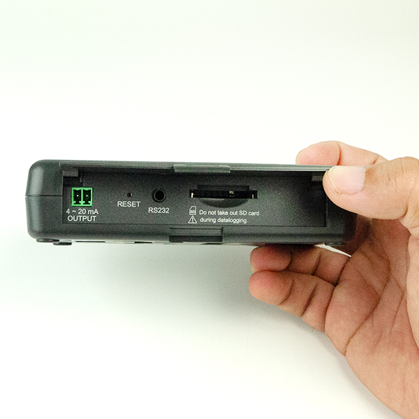 MSL-388SD ช่องสำหรับใส่ SD Card, RS232, Reset และ Plug output MSL-388SD ช่องสำหรับใส่ SD Card, RS232, Reset และ Plug output