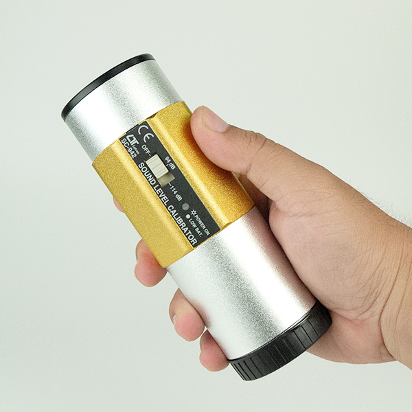 SC-942 ขนาดของตัวอุปกรณ์ Ø50 x 82 mm SC-942 ขนาดของตัวอุปกรณ์ Ø50 x 82 mm