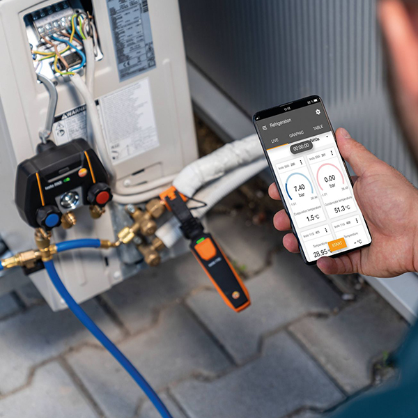 Testo 550i ภาพแสดงการใช้งานร่วมกับ Testo Smart App Testo 550i ภาพแสดงการใช้งานร่วมกับ Testo Smart App