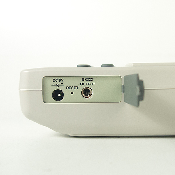 VC-19210SD ช่องสำหรับเสียบ Adapter DC 9V, Reset และ RS232 VC-19210SD ช่องสำหรับเสียบ Adapter DC 9V, Reset และ RS232