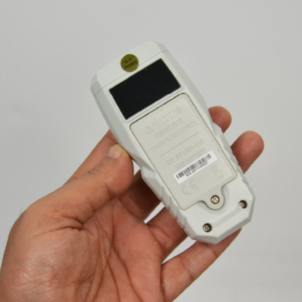 CEM DT‑73MC เครื่องวัดความชื้นแบบไม่สัมผัส (Pinless Moisture Meter) หัวตรวจวัดลึกสูงสุด 19 มม CEM DT‑73MC เครื่องวัดความชื้นแบบไม่สัมผัส (Pinless Moisture Meter) หัวตรวจวัดลึกสูงสุด 19 มม