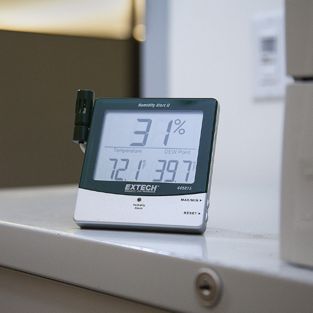 Extech 445815 เครื่องวัดอุณหภูมิและความชื้นสัมพัทธ์ พร้อมแจ้งเตือนความชื้นและแสดงค่า Dew Point
 Extech 445815 เครื่องวัดอุณหภูมิและความชื้นสัมพัทธ์ พร้อมแจ้งเตือนความชื้นและแสดงค่า Dew Point