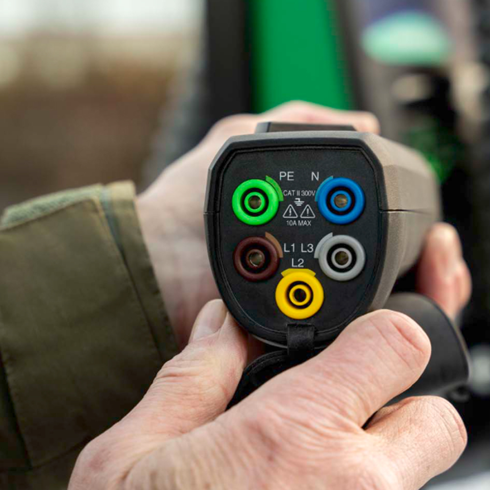 FLIR EV KIT-2 ชุดทดสอบสถานีชาร์จ EV พร้อม EV45-T2 และดิจิตอลมัลติมิเตอร์ DM286 พร้อมเทคโนโลยี IGM® FLIR EV KIT-2 ชุดทดสอบสถานีชาร์จ EV พร้อม EV45-T2 และดิจิตอลมัลติมิเตอร์ DM286 พร้อมเทคโนโลยี IGM®