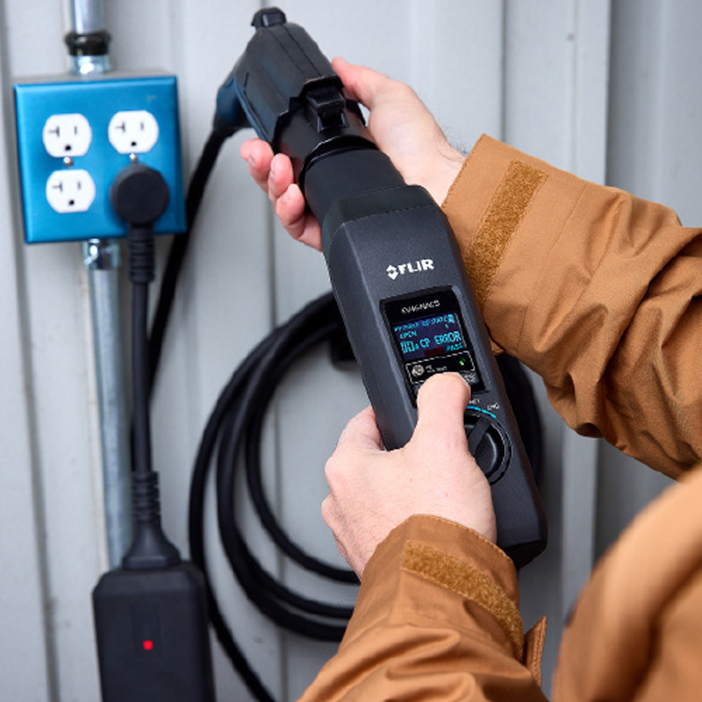 FLIR EV45-NACS อแดปเตอร์ทดสอบ EV Charger พร้อมหัวต่อ NACS และ Type 1 สำหรับตรวจสอบสถานีชาร์จไฟฟ้า FLIR EV45-NACS อแดปเตอร์ทดสอบ EV Charger พร้อมหัวต่อ NACS และ Type 1 สำหรับตรวจสอบสถานีชาร์จไฟฟ้า