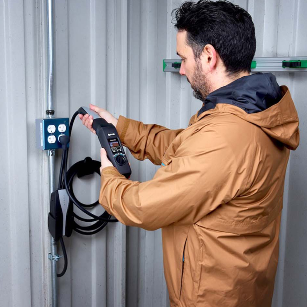 FLIR EV45-NACS อแดปเตอร์ทดสอบ EV Charger พร้อมหัวต่อ NACS และ Type 1 สำหรับตรวจสอบสถานีชาร์จไฟฟ้า FLIR EV45-NACS อแดปเตอร์ทดสอบ EV Charger พร้อมหัวต่อ NACS และ Type 1 สำหรับตรวจสอบสถานีชาร์จไฟฟ้า