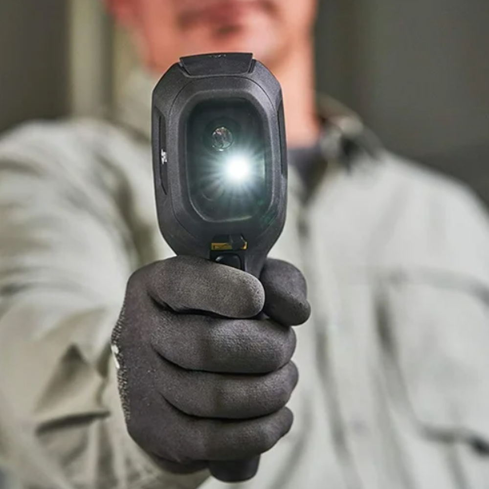 FLIR TG267 กล้องถ่ายภาพความร้อน Thermal Camera (IR Resolution 160×120 pixels) FLIR TG267 กล้องถ่ายภาพความร้อน Thermal Camera (IR Resolution 160×120 pixels)