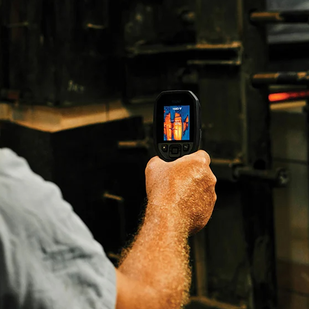 FLIR TG297 กล้องถ่ายภาพความร้อน วัดอุณหภูมิสูงสุด 1030°C FLIR TG297 กล้องถ่ายภาพความร้อน วัดอุณหภูมิสูงสุด 1030°C