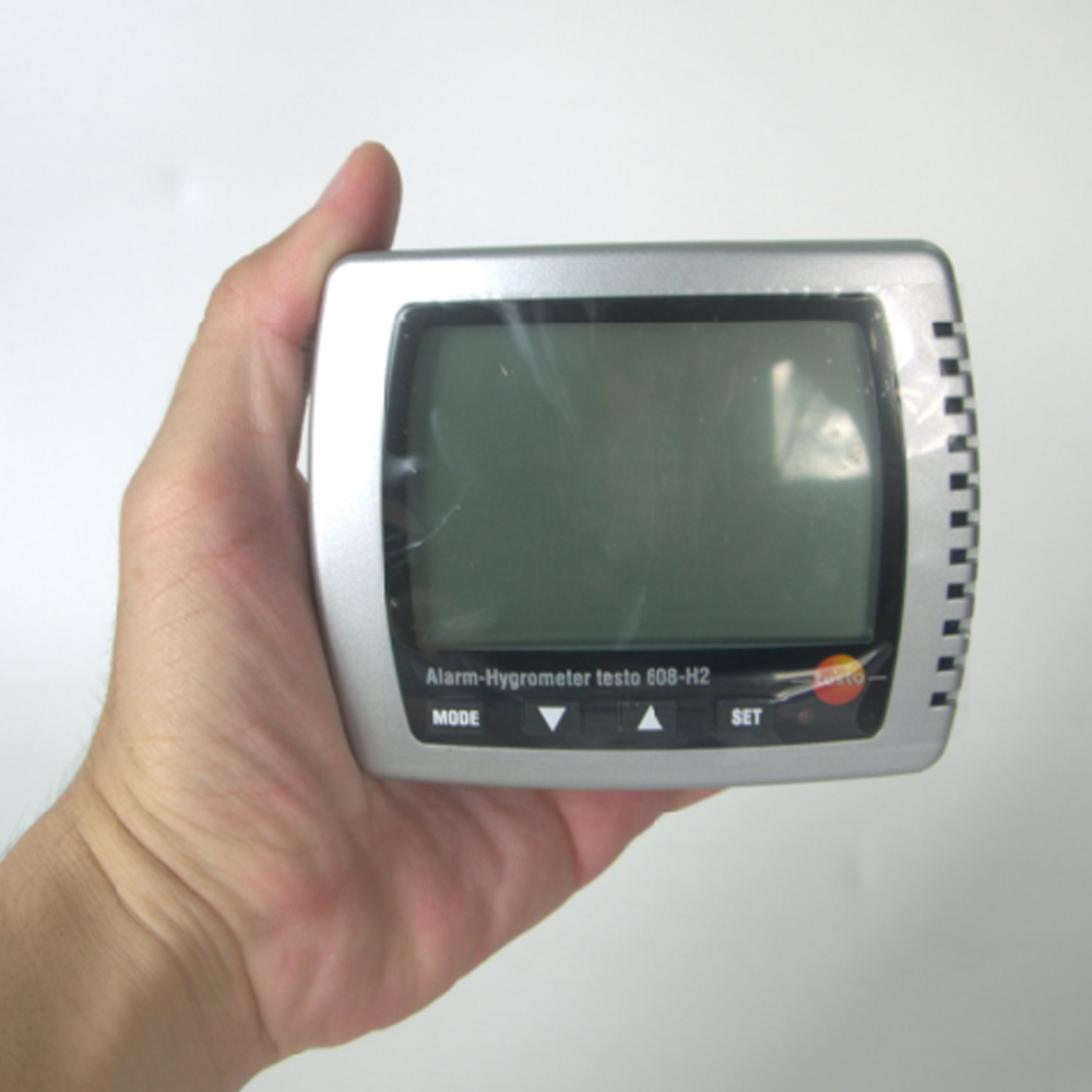 Testo 608-H2 เทอร์โมไฮโกรมิเตอร์แม่นยำสูง พร้อมสัญญาณเตือน LED สำหรับควบคุมอุณหภูมิและความชื้น Testo 608-H2 เทอร์โมไฮโกรมิเตอร์แม่นยำสูง พร้อมสัญญาณเตือน LED สำหรับควบคุมอุณหภูมิและความชื้น
