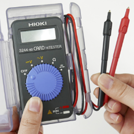 ncluded hard case for tidy storage