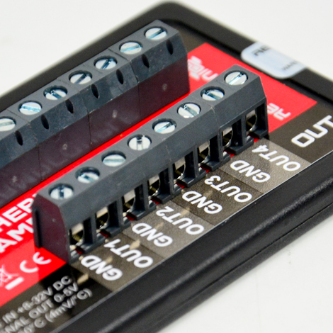 REVELTRONICS EGT-K 4-CH Thermocouple Amplifier 0-5V (Type-K) REVELTRONICS EGT-K 4-CH Thermocouple Amplifier 0-5V (Type-K)