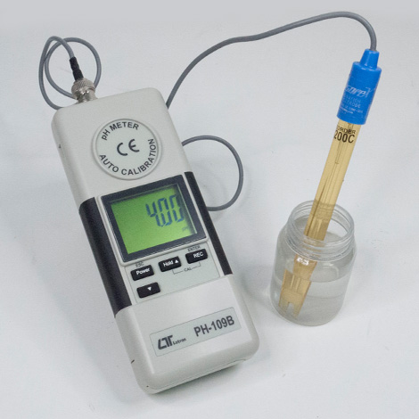 Lutron PH-109B เครื่องวัดพีเอช (Auto calibration)
Lutron PH-109B เครื่องวัดพีเอช (Auto calibration)