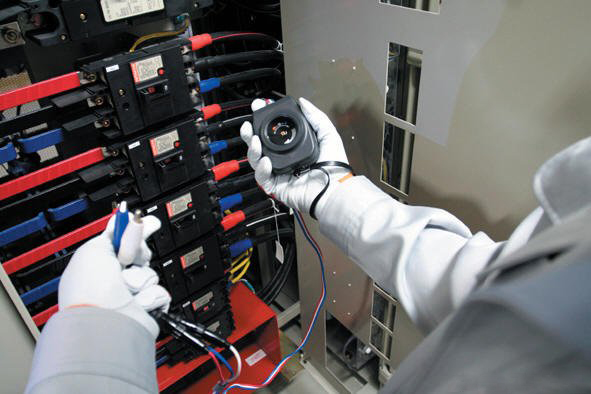 Hioki-3126-01 เครื่องทดสอบลำดับเฟส Hioki-3126-01 เครื่องทดสอบลำดับเฟส