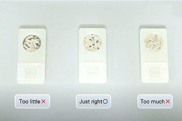 STEP2 : เมล็ดข้าวที่ใช้ทดสอบ ควรมีปริมาณที่พอดี ไม่มากหรือน้อยเกินไป STEP2 : เมล็ดข้าวที่ใช้ทดสอบ ควรมีปริมาณที่พอดี ไม่มากหรือน้อยเกินไป